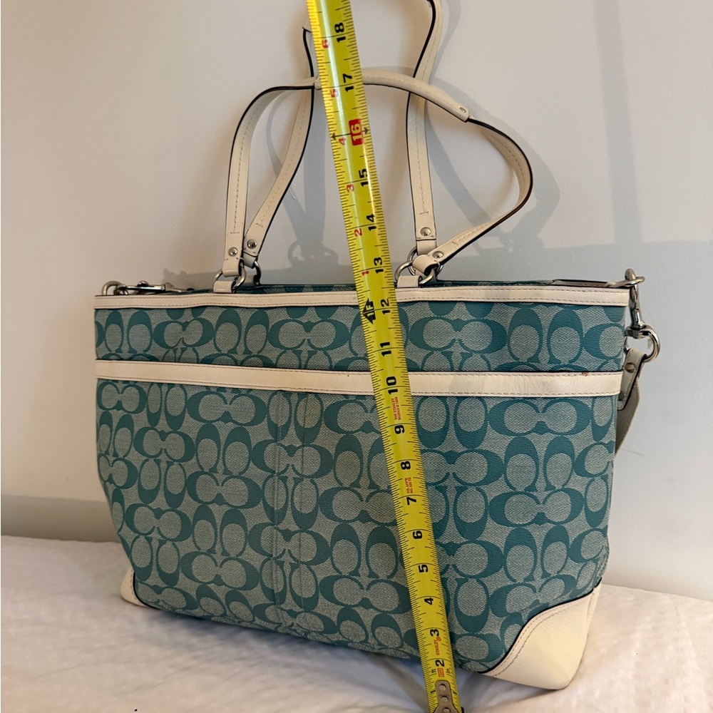 Coach Blue and Cream Women's Bag - Picture 2 of 7